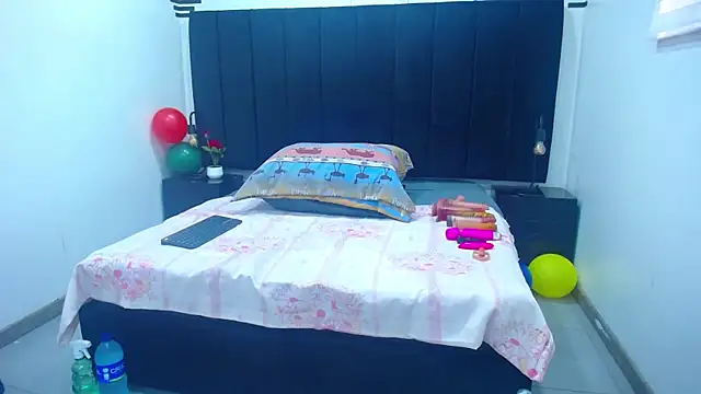 VickyBoobss online show from 11/03/25, 12:31