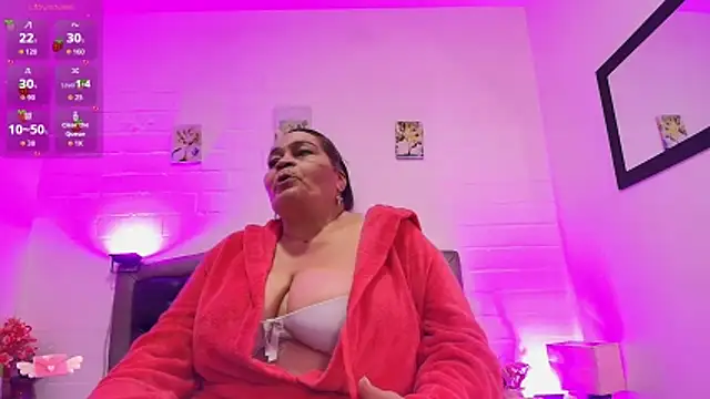 VickyBoobss online show from 05/25/26, 07:23