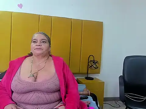 VickyBoobss online show from 04/15/26, 07:18