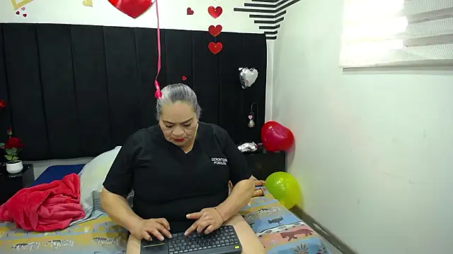 VickyBoobss online show from 02/20/26, 07:27