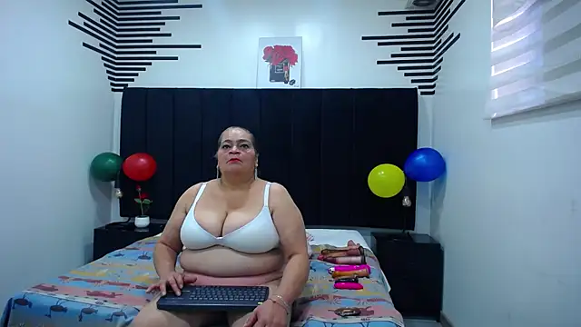 VickyBoobss online show from 11/01/25, 01:05