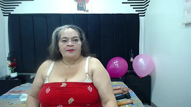 VickyBoobss online show from 02/06/26, 08:16