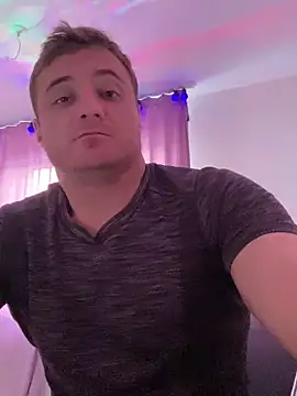 viamen online show from 02/16/25, 03:38