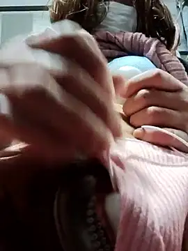 Risa0930hinata online show from 01/05/26, 10:46