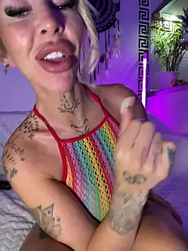 CheekyChels online show from 05/16/26, 03:44