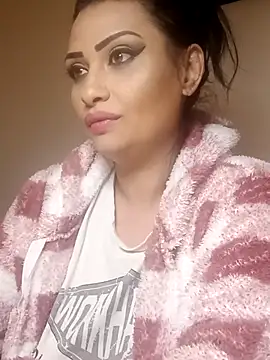 rosse26830 online show from 03/31/26, 07:05