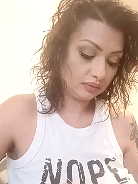 rosse26830 online show from 12/05/25, 08:24