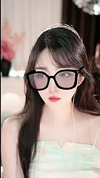 WenBao-Bao online show from 04/05/26, 07:48