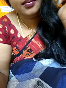 Snapshot of kanikasree chatting on 02/20/25, 01:19 kanikasree online show from 02/20/25, 01:19