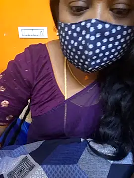 Snapshot of kanikasree chatting on 02/26/25, 05:42 kanikasree online show from 02/26/25, 05:42
