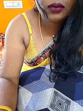 Snapshot of kanikasree chatting on 03/18/25, 06:17 kanikasree online show from 03/18/25, 06:17