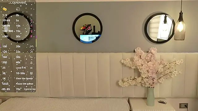 chelsea bolton  online show from 07/01/26, 12:16