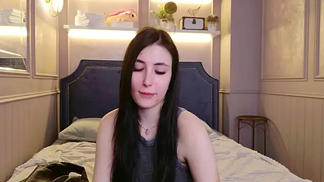 EmmaLawrens online show from 03/11/26, 10:42