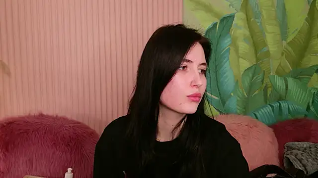 Snapshot of EmmaLawrens chatting on 02/25/26, 10:37 EmmaLawrens online show from 02/25/26, 10:37