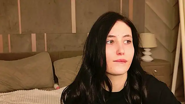 Snapshot of EmmaLawrens chatting on 02/26/26, 10:26 EmmaLawrens online show from 02/26/26, 10:26