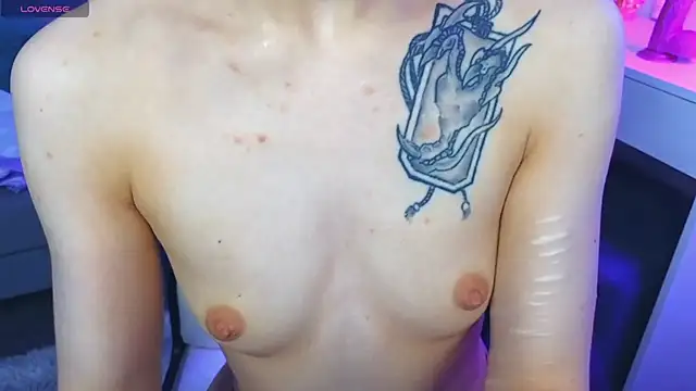 Emily  Mooree online show from 02/03/25, 10:58