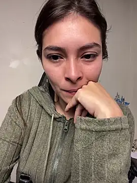 Snapshot of Aleska_Miami chatting on 04/24/26, 02:30 Aleska Miami online show from 04/24/26, 02:30