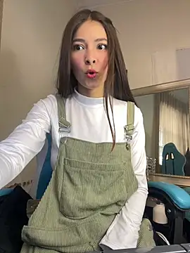 Aleska Miami online show from 02/04/26, 02:12