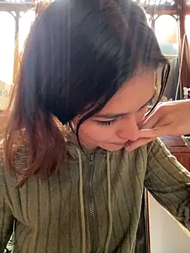 Aleska Miami online show from 04/14/26, 02:33