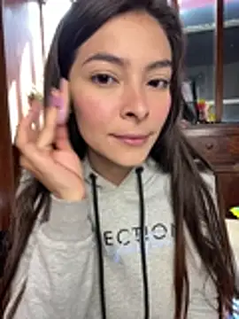 Snapshot of Aleska_Miami chatting on 08/06/26, 02:01 Aleska Miami online show from 08/06/26, 02:01