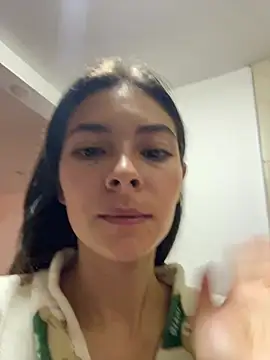 Aleska Miami online show from 04/07/26, 01:57