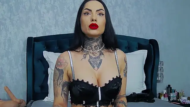 NataliaCristal online show from 12/17/25, 05:34