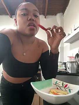 JasmineRose7 online show from 05/01/26, 12:21