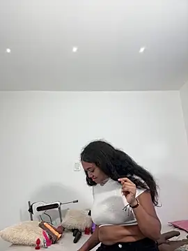 JasmineRose7 online show from 04/22/26, 11:17