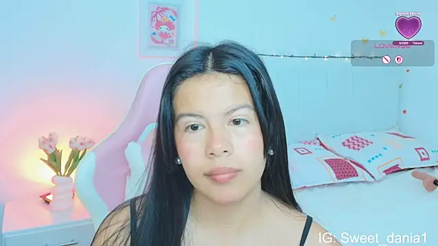 Snapshot of sweet_dania_ chatting on 09/13/25, 09:09 sweet dania online show from 09/13/25, 09:09