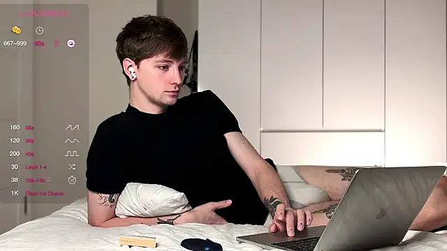 Calvin Polanski online show from 02/12/26, 05:40