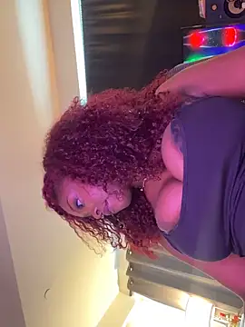 Snapshot of kehlanijade chatting on 11/18/25, 06:55 kehlanijade online show from 11/18/25, 06:55