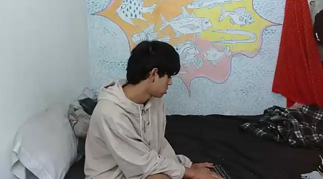 boysLittle online show from 02/04/25, 12:00