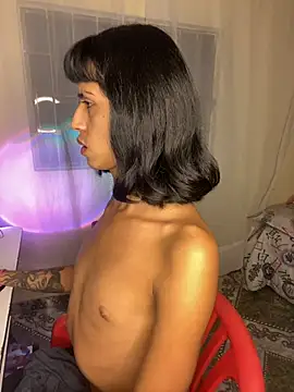 boysLittle online show from 05/07/26, 01:21