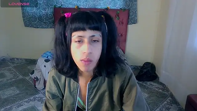boysLittle online show from 05/08/26, 10:46