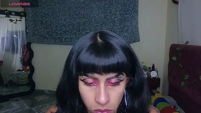boysLittle online show from 05/30/26, 11:32