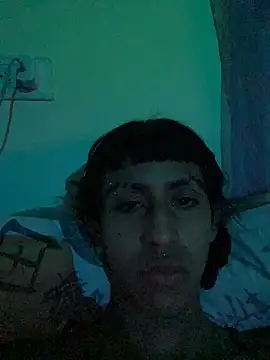 boysLittle online show from 04/14/26, 02:05