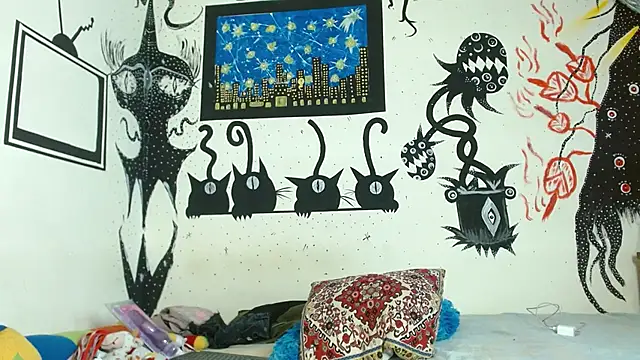 boysLittle online show from 10/18/25, 01:13