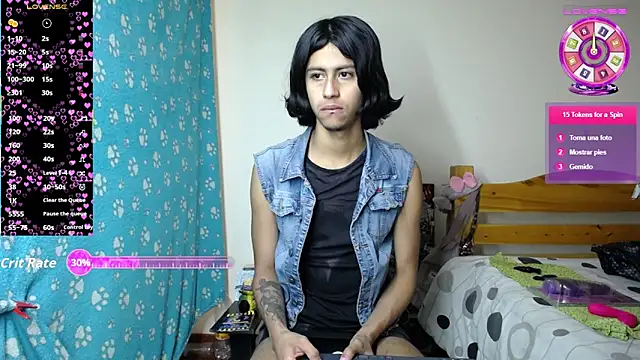 boysLittle online show from 11/05/25, 05:27