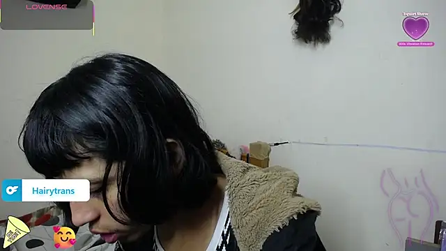 boysLittle online show from 11/21/25, 03:44