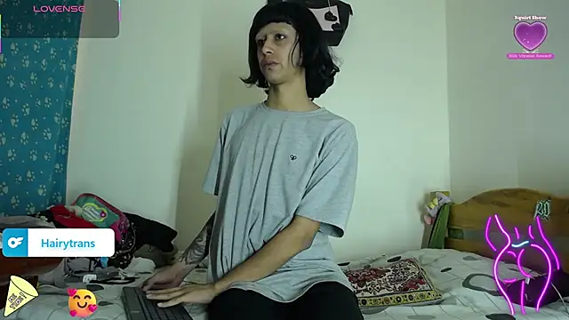 boysLittle online show from 11/23/25, 05:45