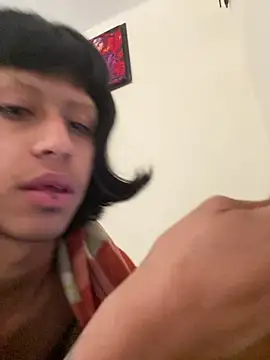 boysLittle online show from 11/14/25, 06:55