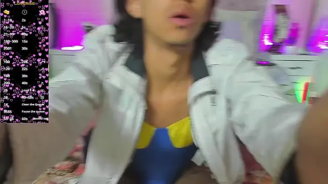 boysLittle online show from 11/06/25, 09:46