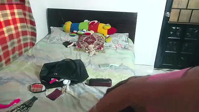 boysLittle online show from 03/25/26, 09:24