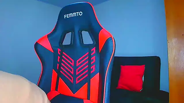 Rousse violett online show from 01/16/26, 01:31