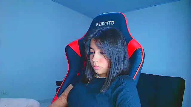 Rousse violett online show from 11/06/25, 11:42