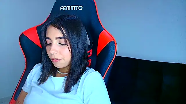 Rousse violett online show from 09/13/25, 09:48