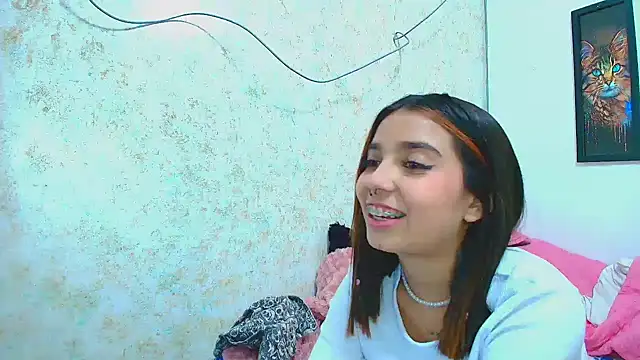 Rousse violett online show from 03/20/25, 10:07