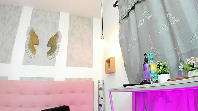 gabriela cortez online show from 04/09/26, 03:19