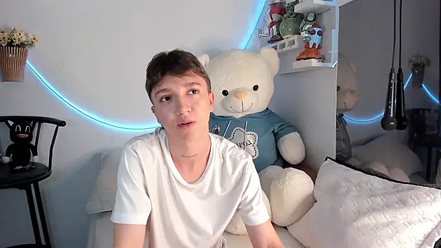 jeremy salvatore online show from 03/19/26, 07:52