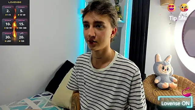 jeremy salvatore online show from 11/11/25, 06:52